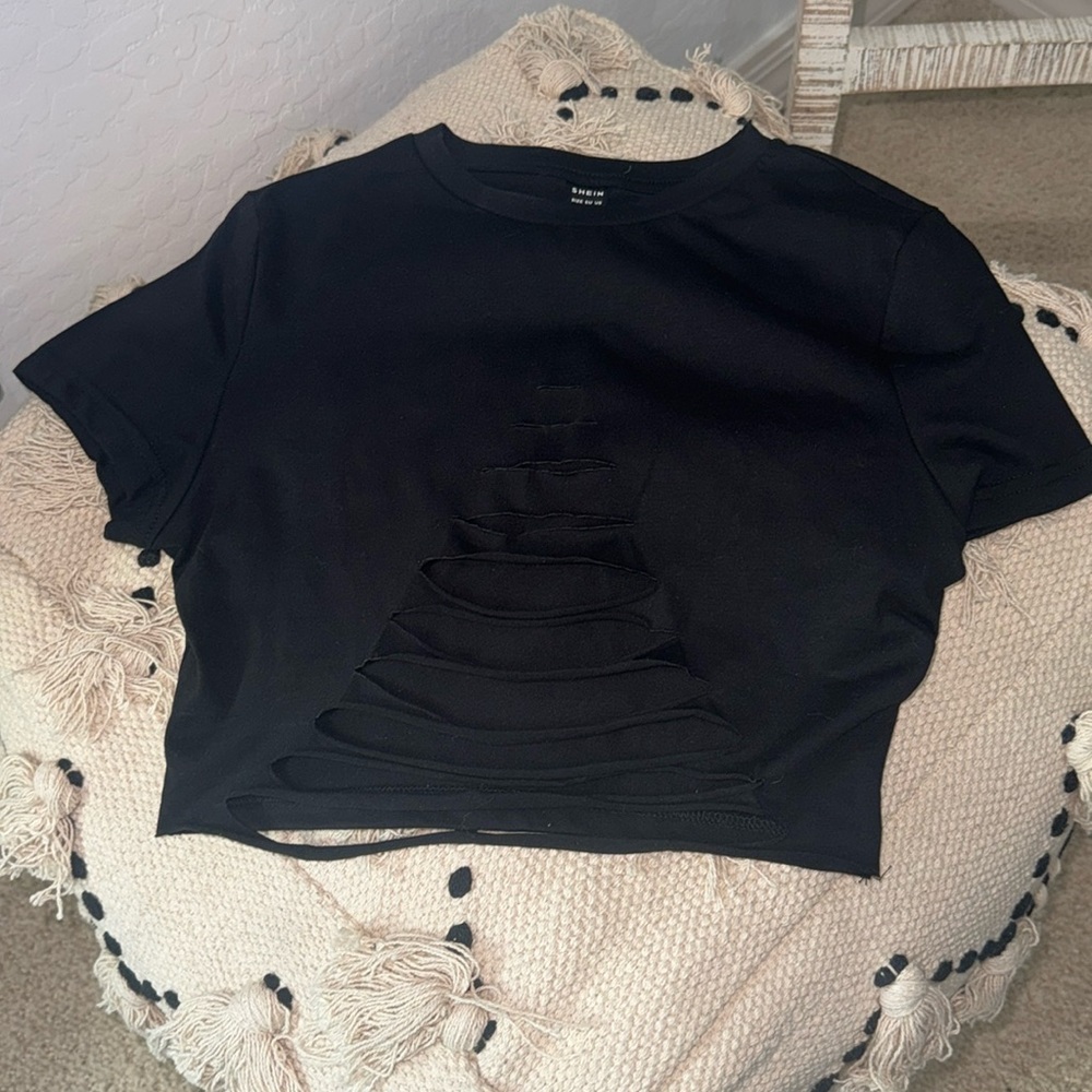 Slashed black crop tee from shein size M. Never worn, no tag.